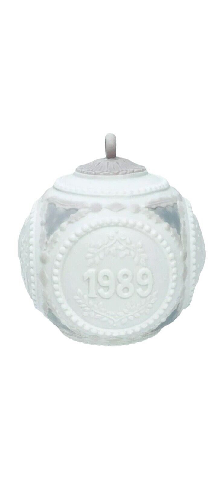 1991-LLADRO VALENCICA PORCELAIN SPRING & SUMMER BELL & BALL FIGUFINRE