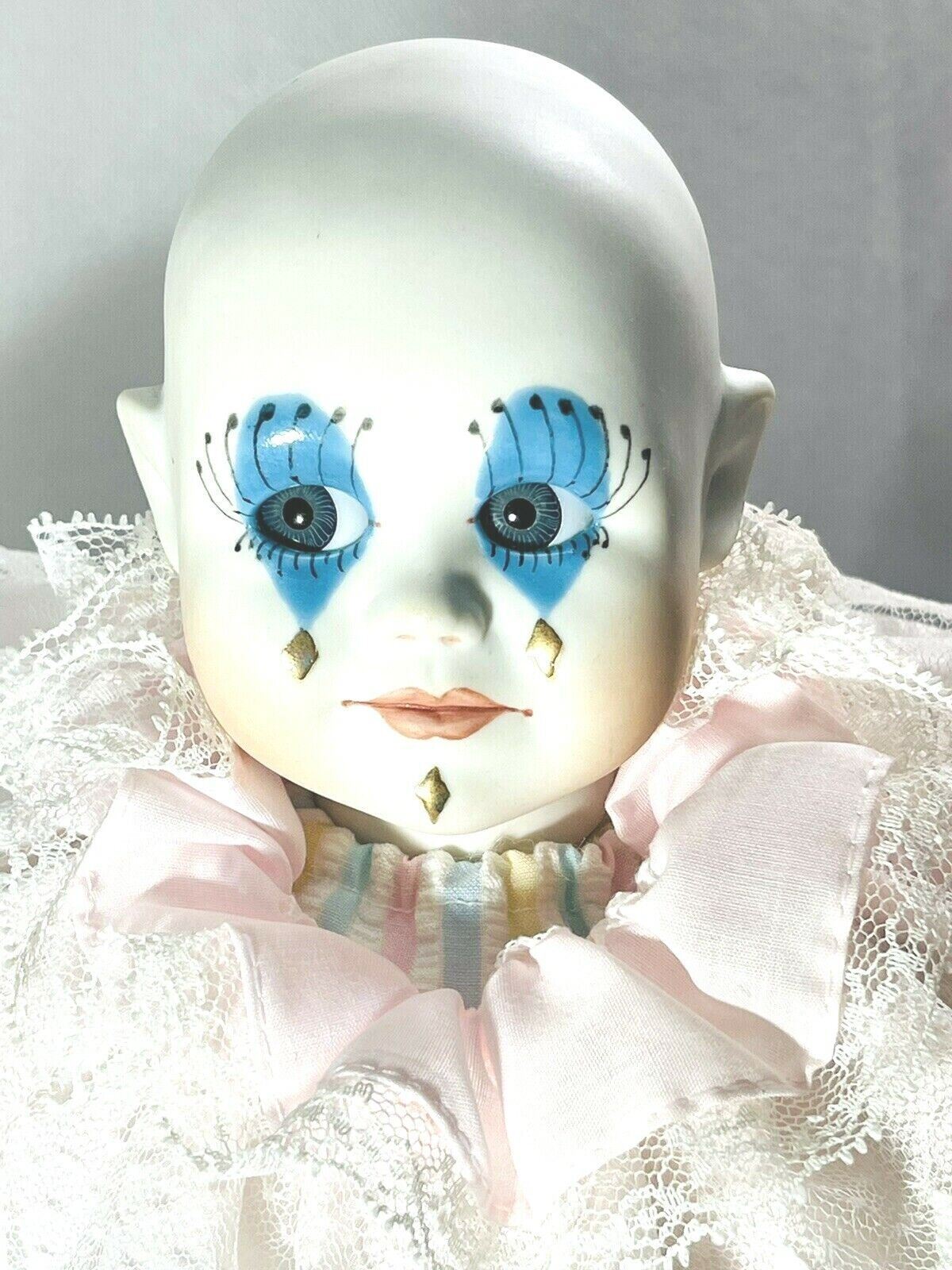Adorable 20" Porcelain Clown Doll "1980 WINDUP, with Doll Stand, By; Joyce Wolf