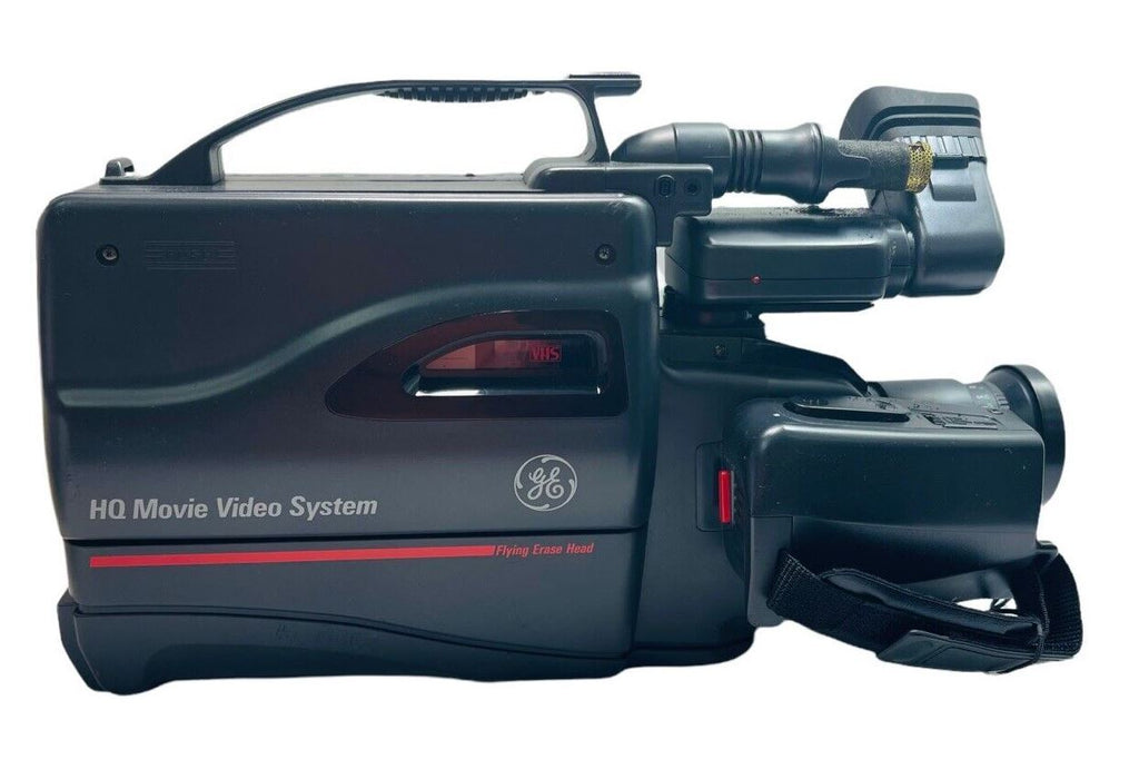 Video Camcorder CG683 VHS (BATTERY WON’T STAY CHARGE) 1988 General Electric