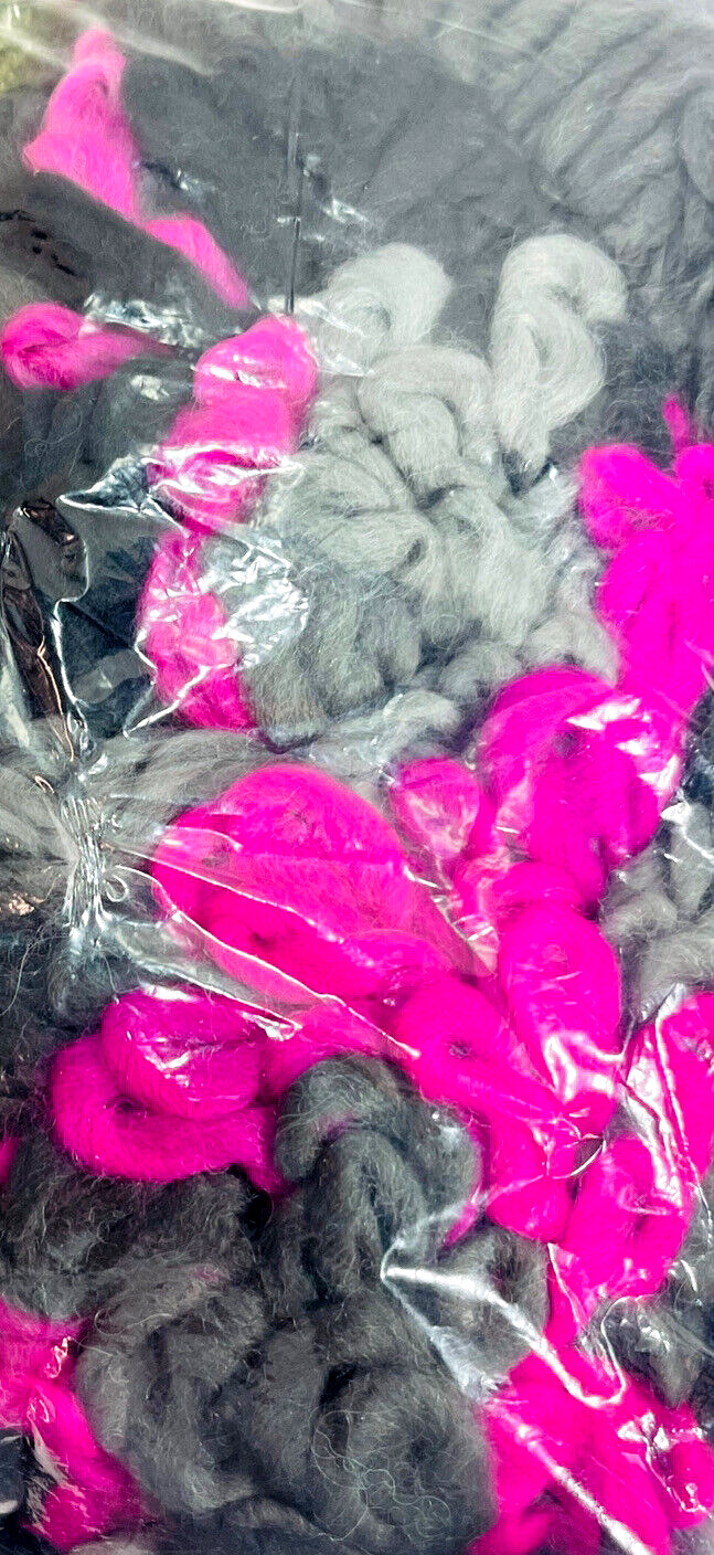 100% Mix Fibers Yarn Make 5-Scarves Net Weight 16 Oz. Fashion Pack