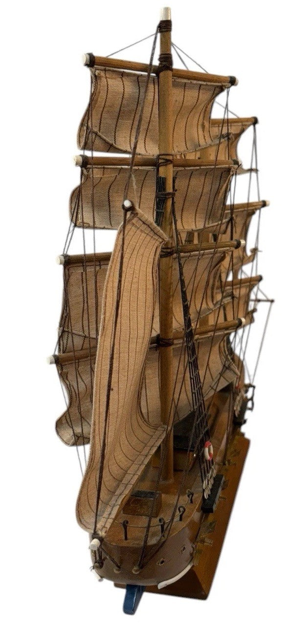 HURRICANE Model Sail Ship Clipper Vessel~Fabric Rigging 14”x16” TALL SHIPS