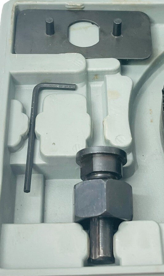 Hole Saw Kit with Grey Case 8-Piece "PREOWNED".