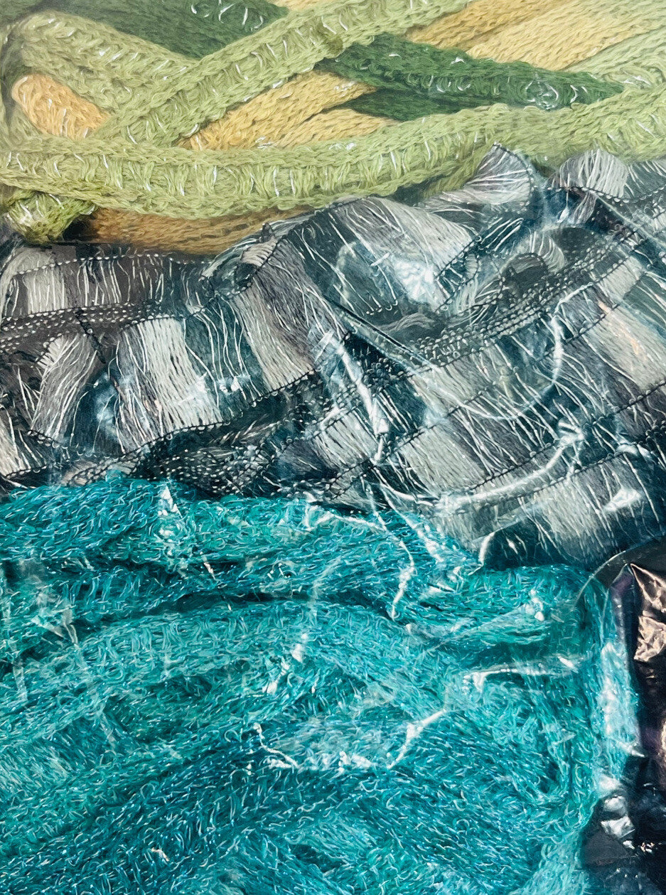 100% Mix Fibers Yarn Make 5-Scarves Net Weight 16 Oz. Fashion Pack