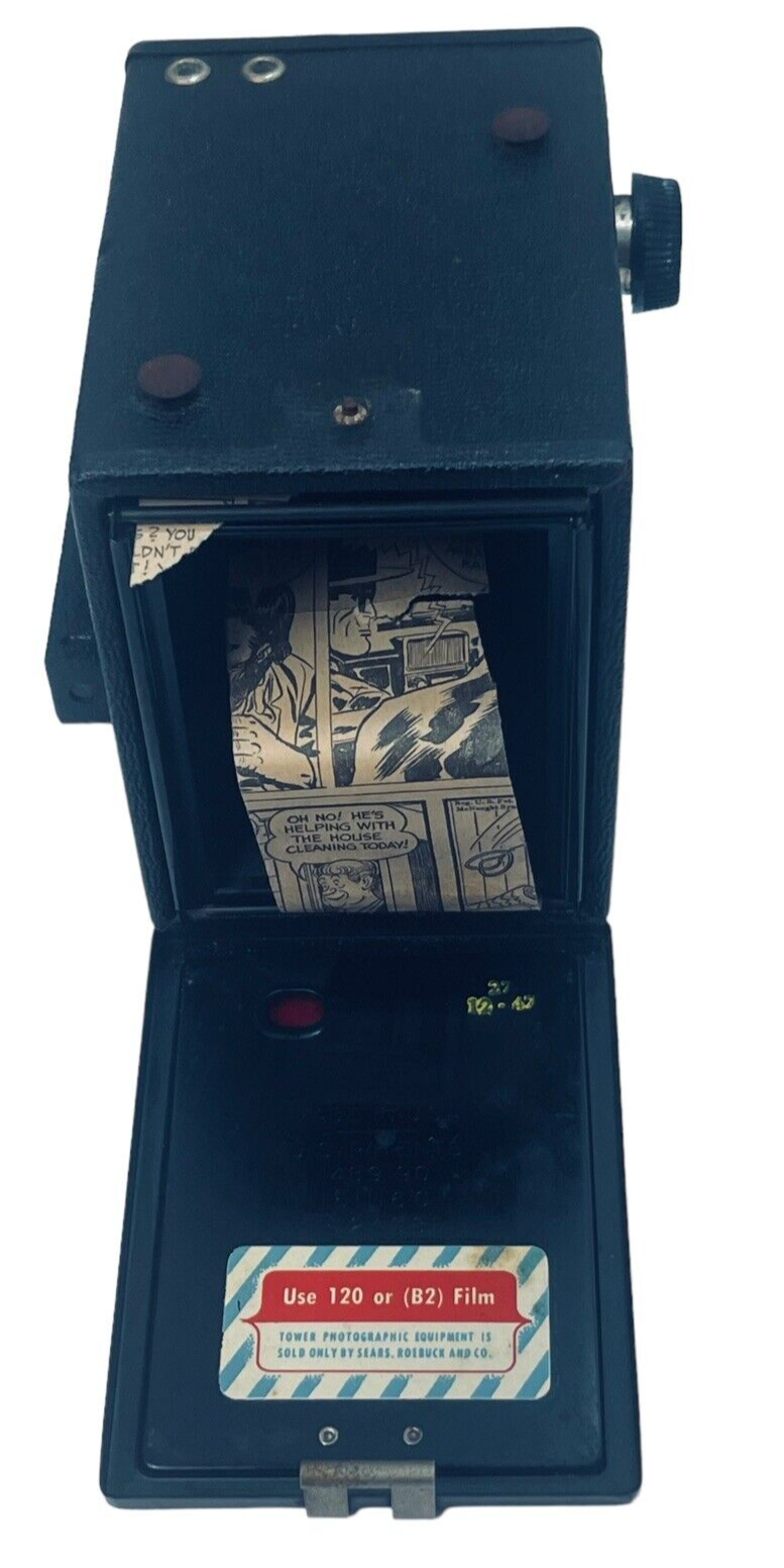 Tower Film 120 Box Camera ~ Has Original Cartoon Film 🎞️Sears Roebuck ~ VINTAGE