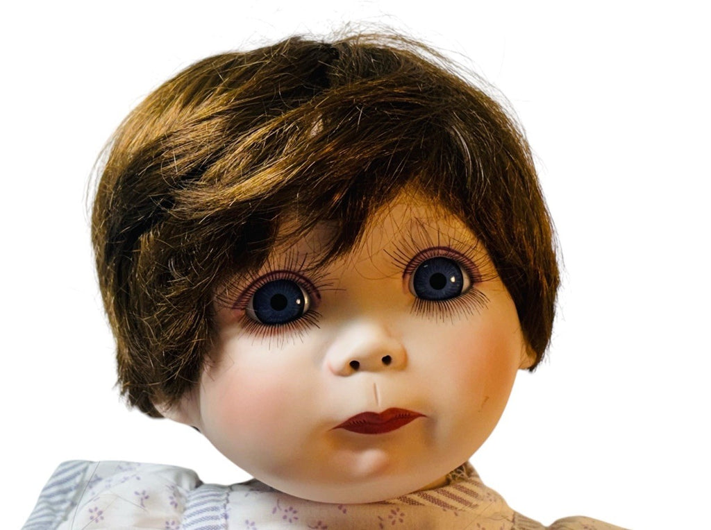 Virginia Turner 1992 Porcelain Doll Danielle Large Blue Eyes H-17” & 2.4Lbs.