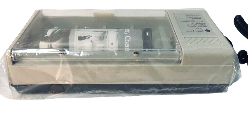 Universal Car-Plug Battery Charger NI-CD 7-Hour Quick Charge By Golden Power NEW
