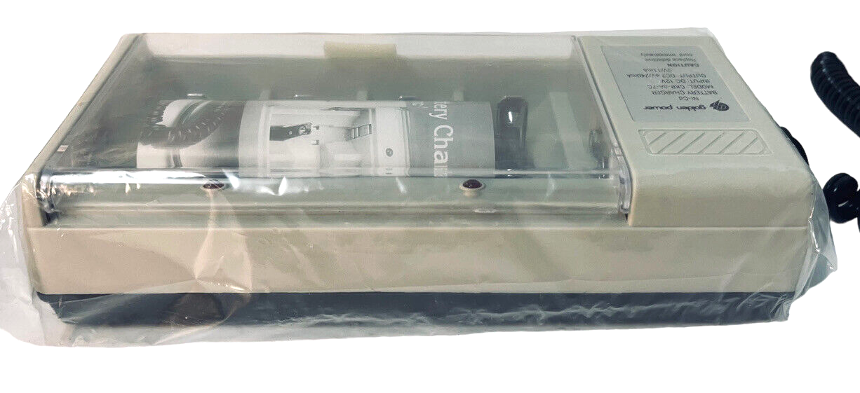 Universal Car-Plug Battery Charger NI-CD 7-Hour Quick Charge By Golden Power NEW