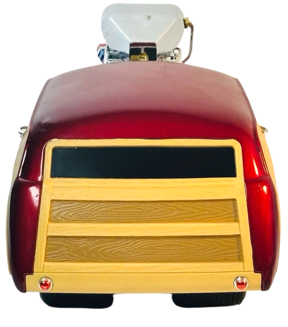 1950 FORD WOODY LIQUID RED MUSCLE MACH. 1:18 SCALE