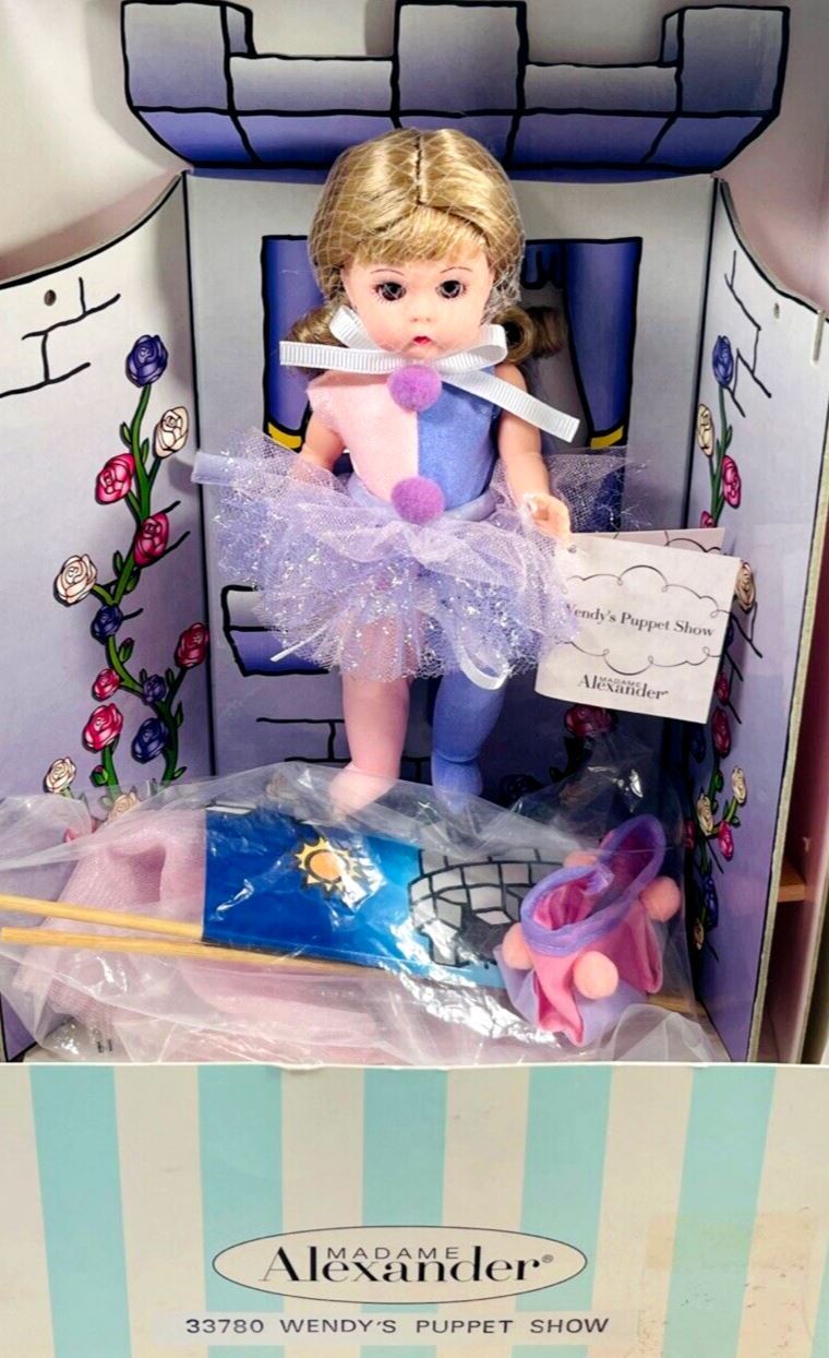 2002 Madame Alexander® Doll WENDY'S PUPPETSHOW 33780 NEVER TAKEN OUT BOX
