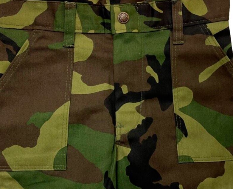 Camouflage Shorts Unisex CHILD Size 12 - Waist 13'' - Cut-90 Made In USA ~ NEW