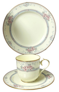 Noritäke BONE CHINA 20 PC-SET “MAGNIFICENCE 9736'', IN ORIGINAL BOX - NRFB.