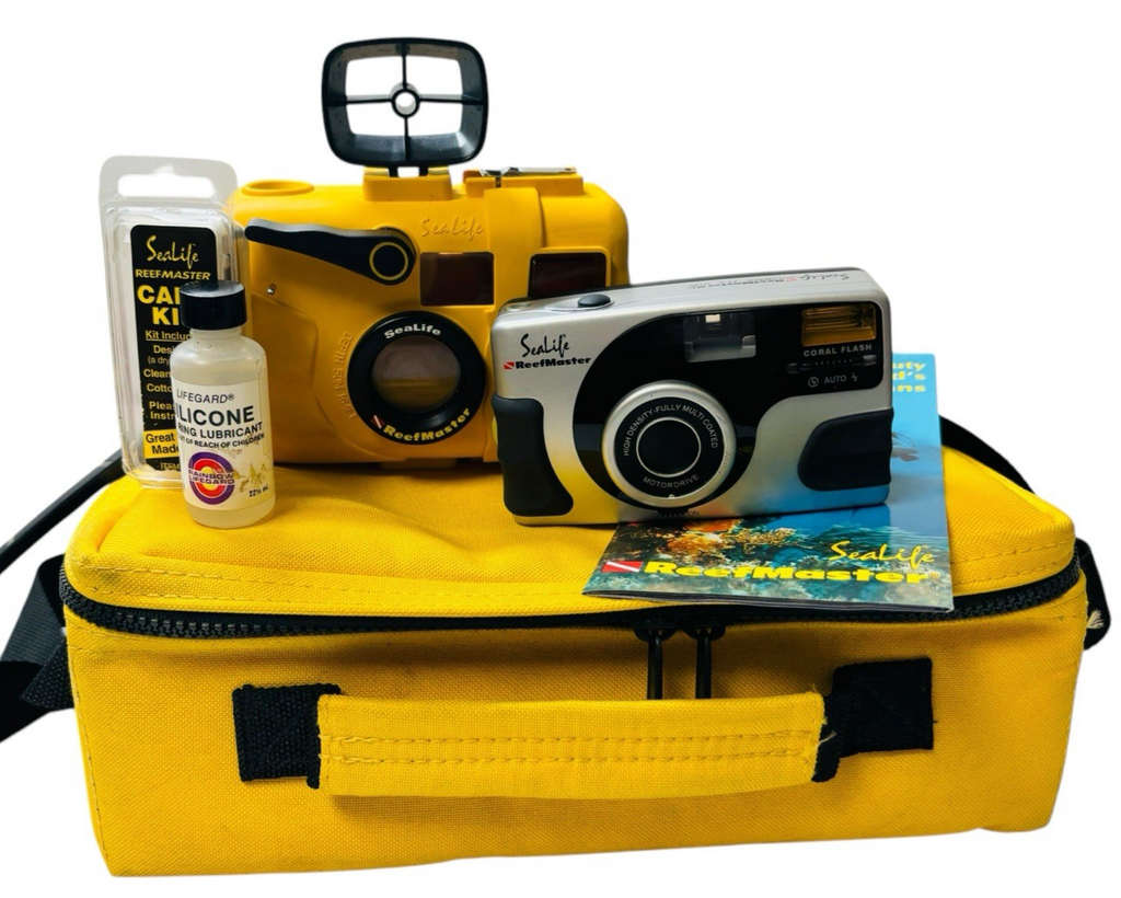 SeaLife Reefmaster RC SL201 35mm Film Camera with Original Case & Care Kit