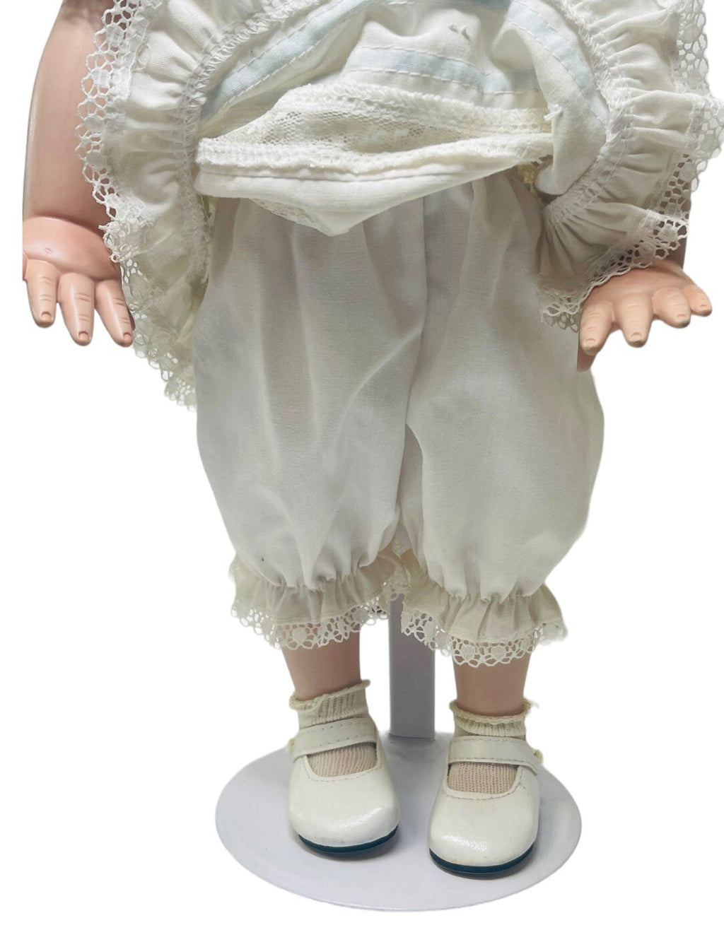 Georgetown 15'' Porcelain Doll Little Sweetheart MELAINE FIRST DANCE FD2631