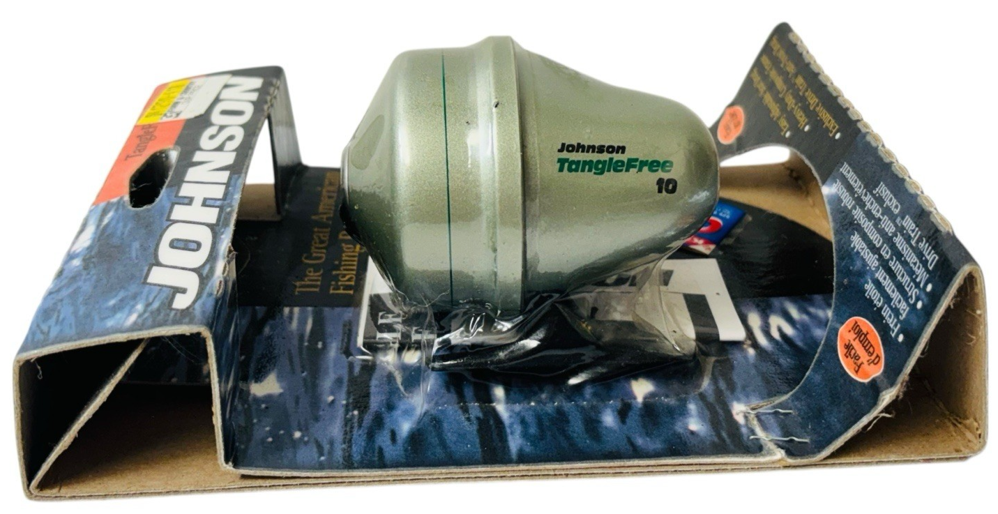 VINTAGE JOHNSON 10 TANGLE FREE FISHING REEL. NEW IN FACTORY SEAL PACKAGE.