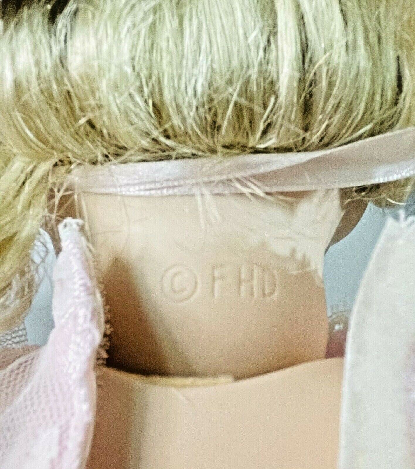 Franklin Mint Heirloom 20'' Porcelain Doll Blonde Hair/Pink Satin Dress VINTAGE