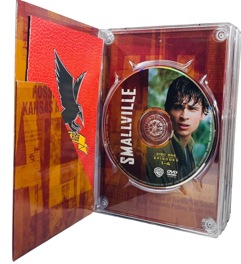 SMALLVILLE COMPLETE FIRST SEASON DVD SET ~ WITH MANUAL ~ MINT CONDITION