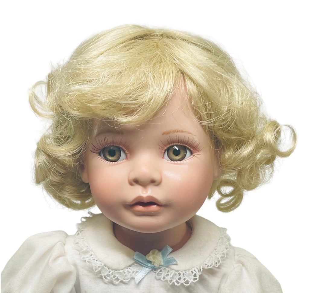 Georgetown 15'' Porcelain Doll Little Sweetheart MELAINE FIRST DANCE FD2631