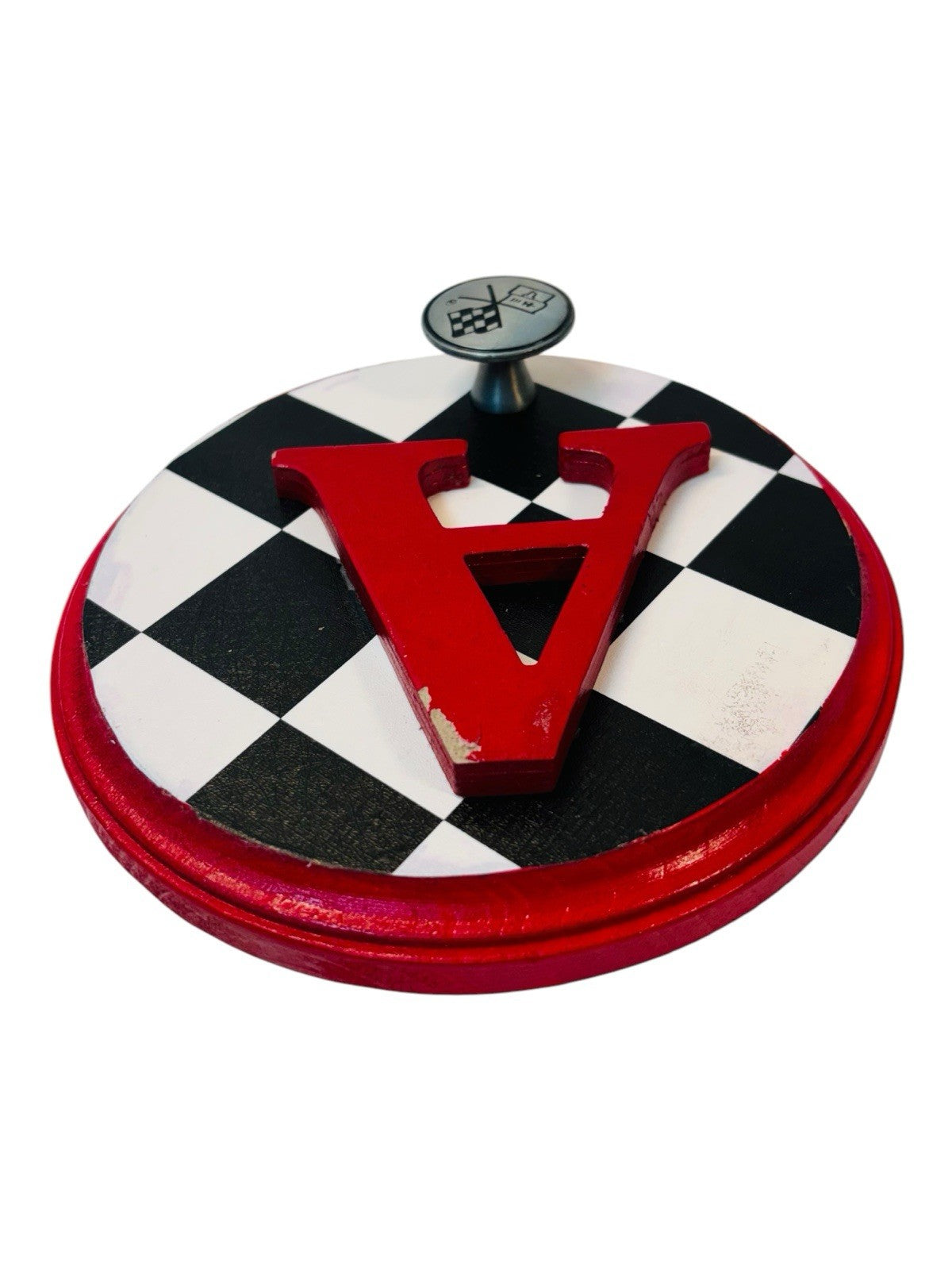 CHEVROLET  RACING FLAG Metal Hook On Wood Plaque  w/Letter "A" 6.5X6.5" Round.