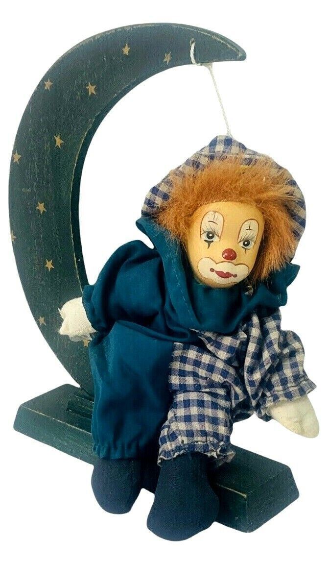 LOT of 2 PORCELAIN CLOW - CLOWN UNDER THE MOON & CLOWN W/TOYBOX VINTAGE