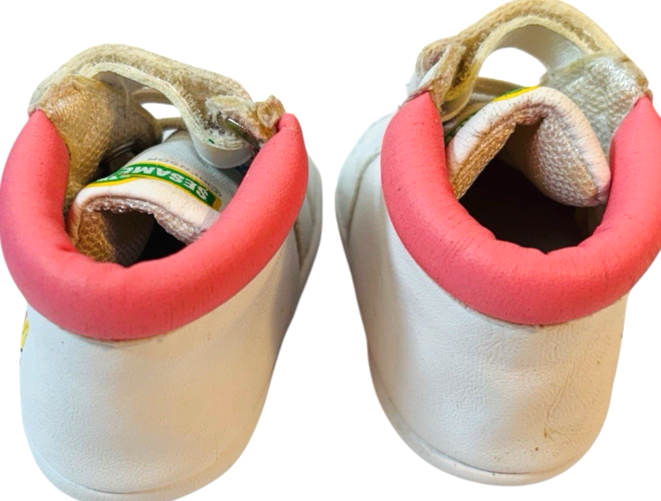 Lot of 2 Doll Baby Shoes ~ Black & Pink/White Sole, S: 0, L 4" X W 2" Preowned