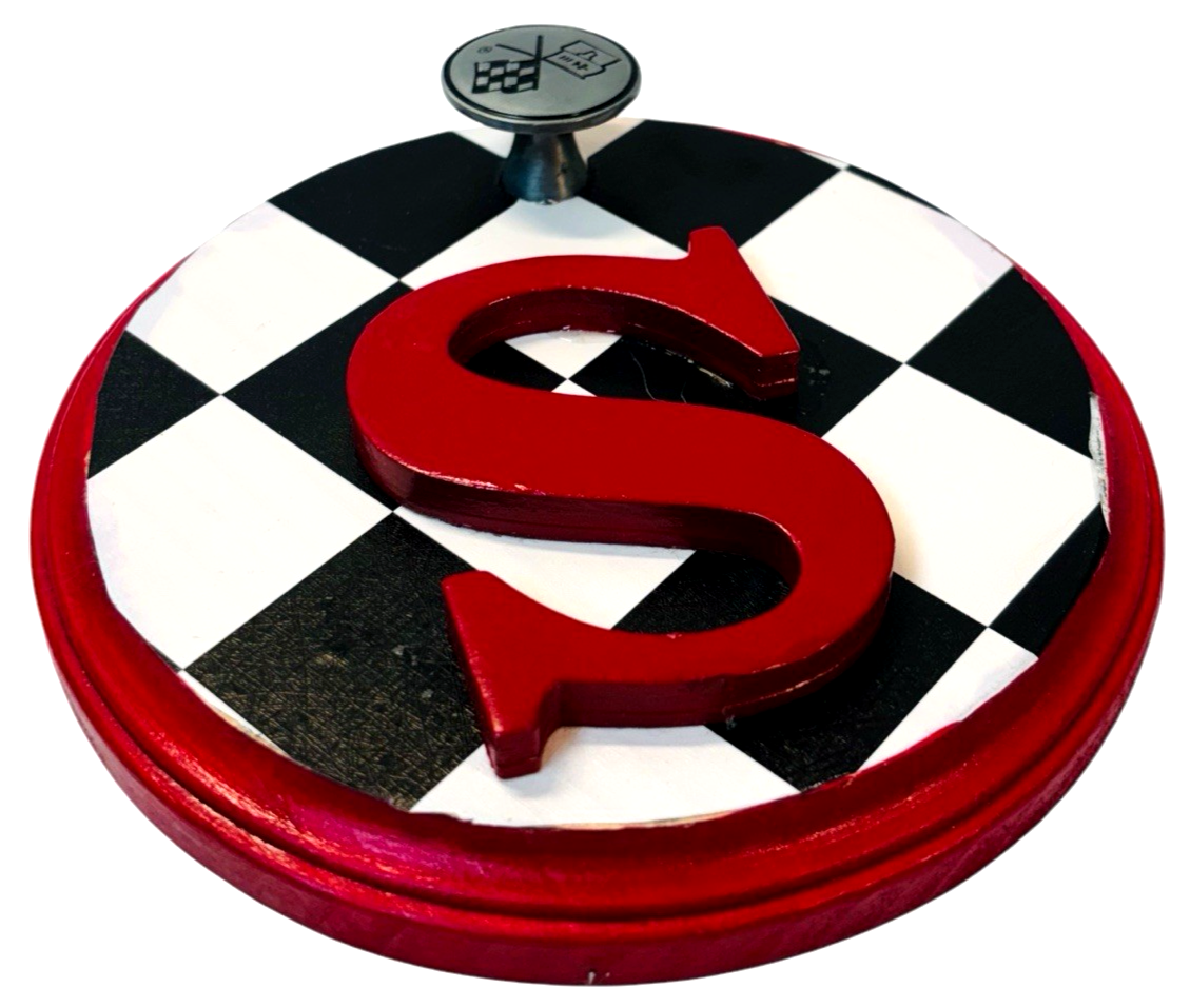 CHEVROLET  RACING FLAG Metal Hook On Wood Plaque  w/Letter "S" 6.5X6.5" Round.