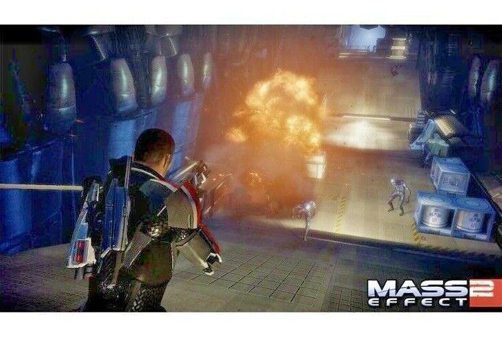 Mass Effect 2 Xbox 360 (2010 Microsoft) Includes Disc 1 & 2 "MINT CONDITION"