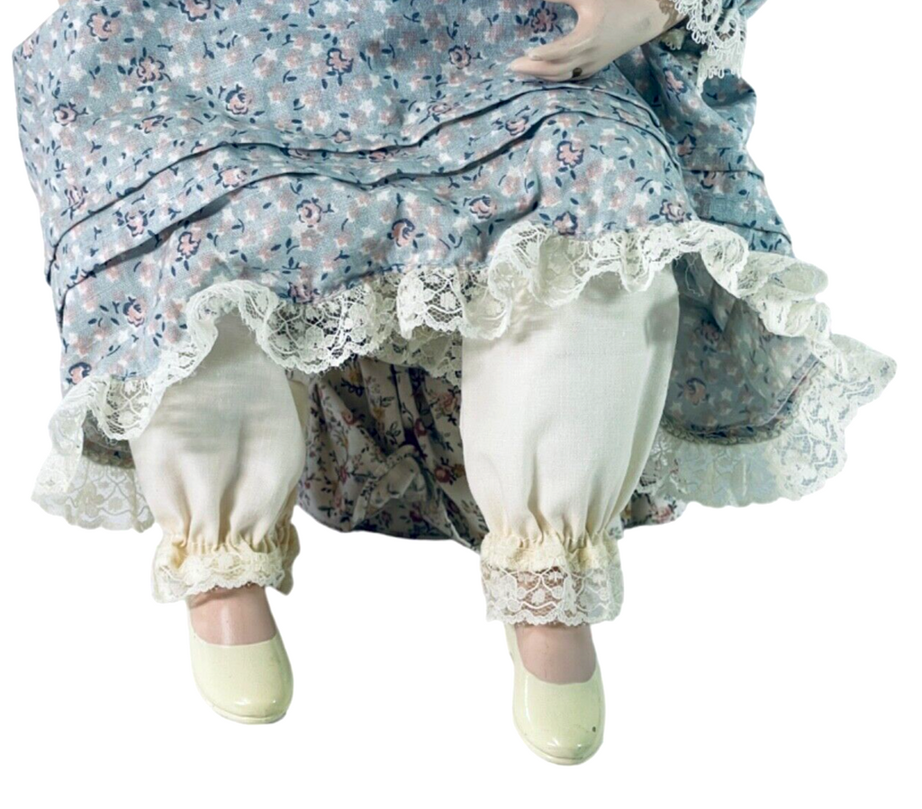 1991 Danbury Mint Porcelain Doll MBI Sitting Grandmother Sitting on Stool.