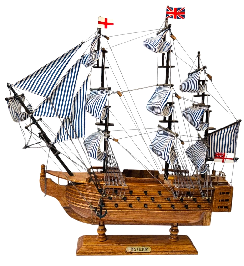 HERITAGE MINT TALL SHIPS OF THE WORLD HANDCRAFTED Replica HMS VICTORY  15''X15''
