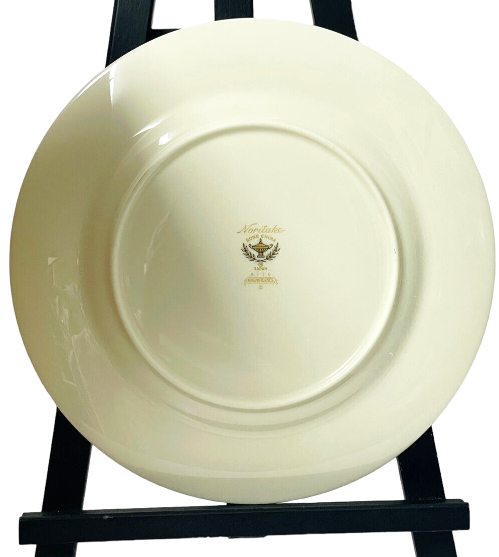 Noritäke BONE CHINA 20 PC-SET “MAGNIFICENCE 9736'', IN ORIGINAL BOX - NRFB.