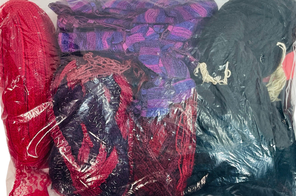 100% Mix Fibers Yarn Make 5-Scarves Net Weight 16 Oz. Fashion Pack