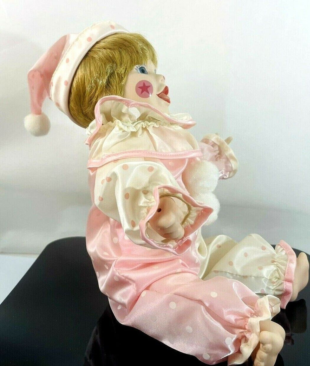 1991 Ashton-Drake Porcelain Clown Doll "SPARKLES"2230HT By: Mary Tretter