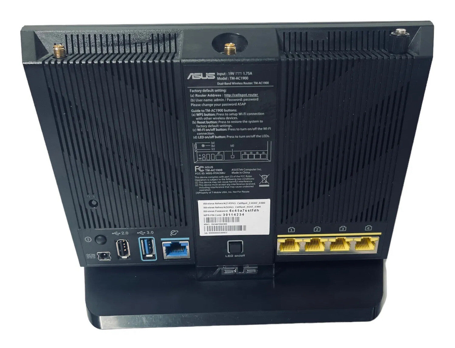 CellSpot Wi-Fi Router 4 Port Dual Band Gigabit Wireless ~ ASUS TM-AC1900 MINT.