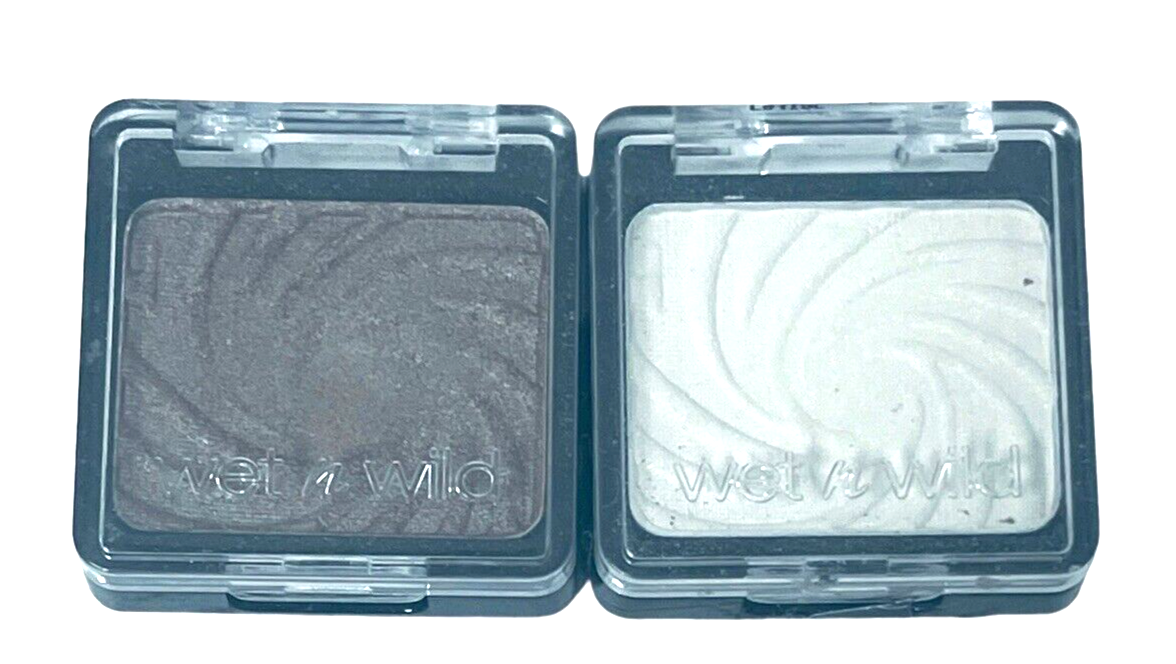 Assortments of 7 Eyeshadows & Andrea Ultra Quick Eye Makeup Remover Pads