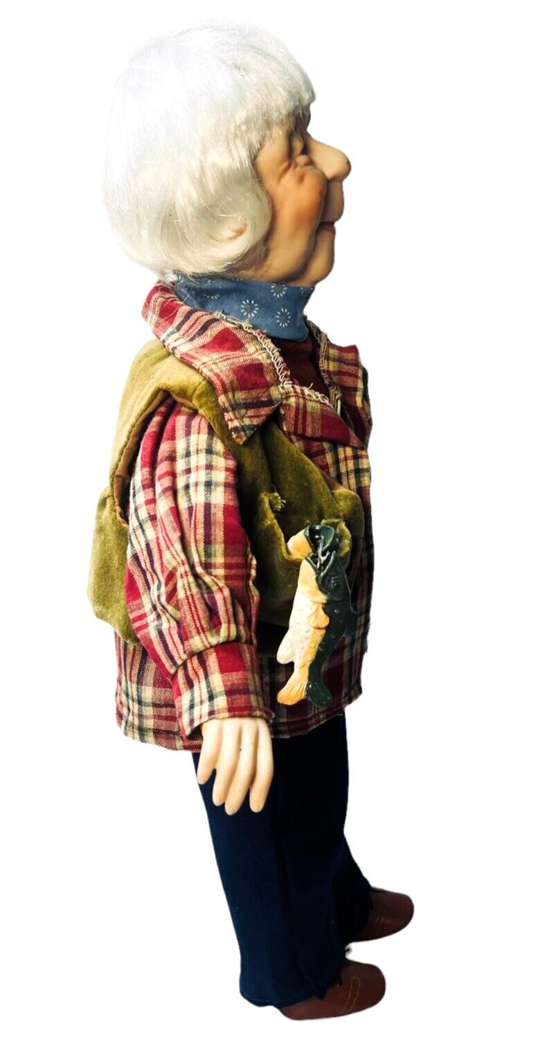 HEIRLOOM DOLLS DUCK HOUSE #0432 HERBERT THE FISHERMAN 16" W/Fish & Fishing Pole