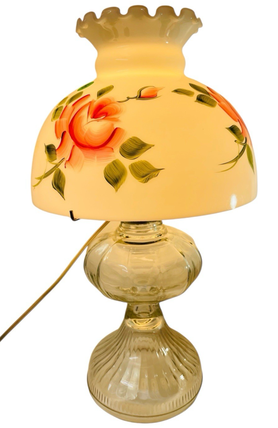 VINTAGE GONE WITH THE WIND MILK GLASS LAMP (CAN BE USE AS ELECTRIC OR OIL LAMP).