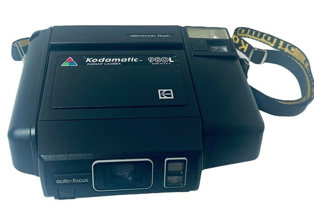 Instant Camera 980L with Electronic Flash & Shoulder Strap,  Kodamatic™~VINTAGE
