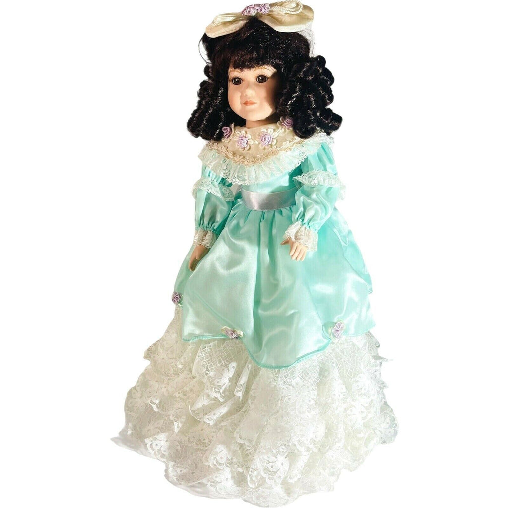 \Heritage House Porcelain Doll "Plays: Some Enchanting Evening" Pre-owned
