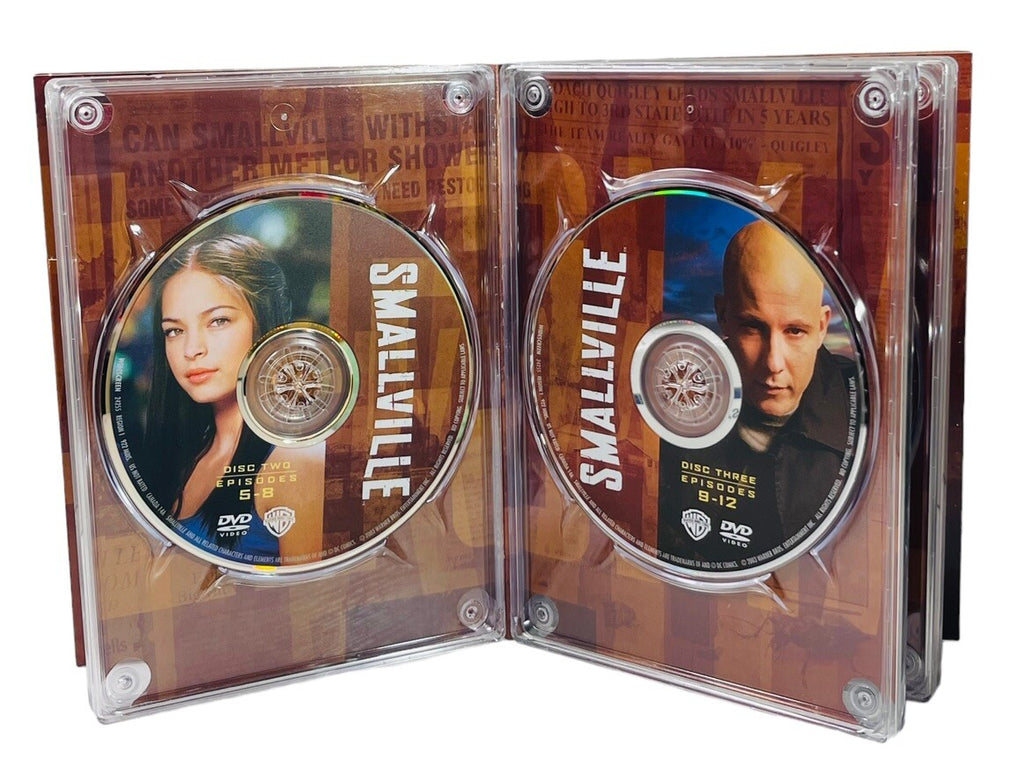 SMALLVILLE COMPLETE FIRST SEASON DVD SET ~ WITH MANUAL ~ MINT CONDITION