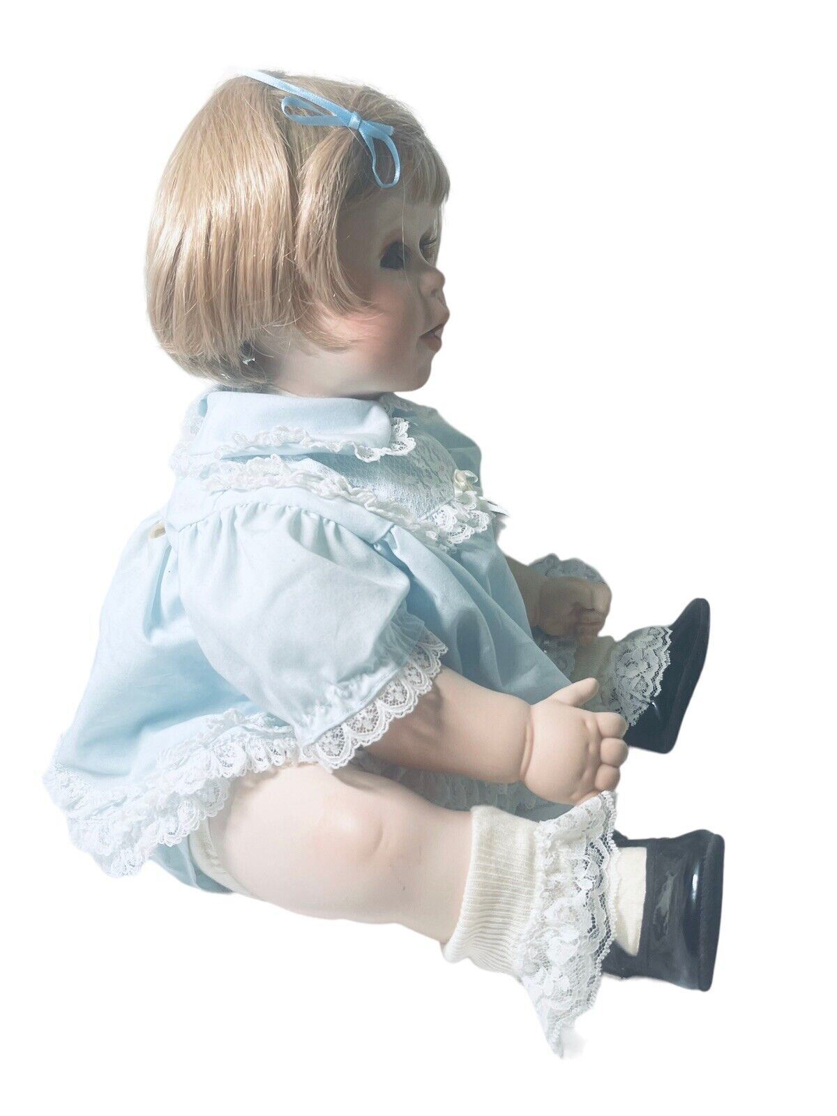 SWEET LIFELIKE Porcelain Blonde Doll (L 20"XW 10"~Wt 4.7lbs) Wears 6mth Clothing