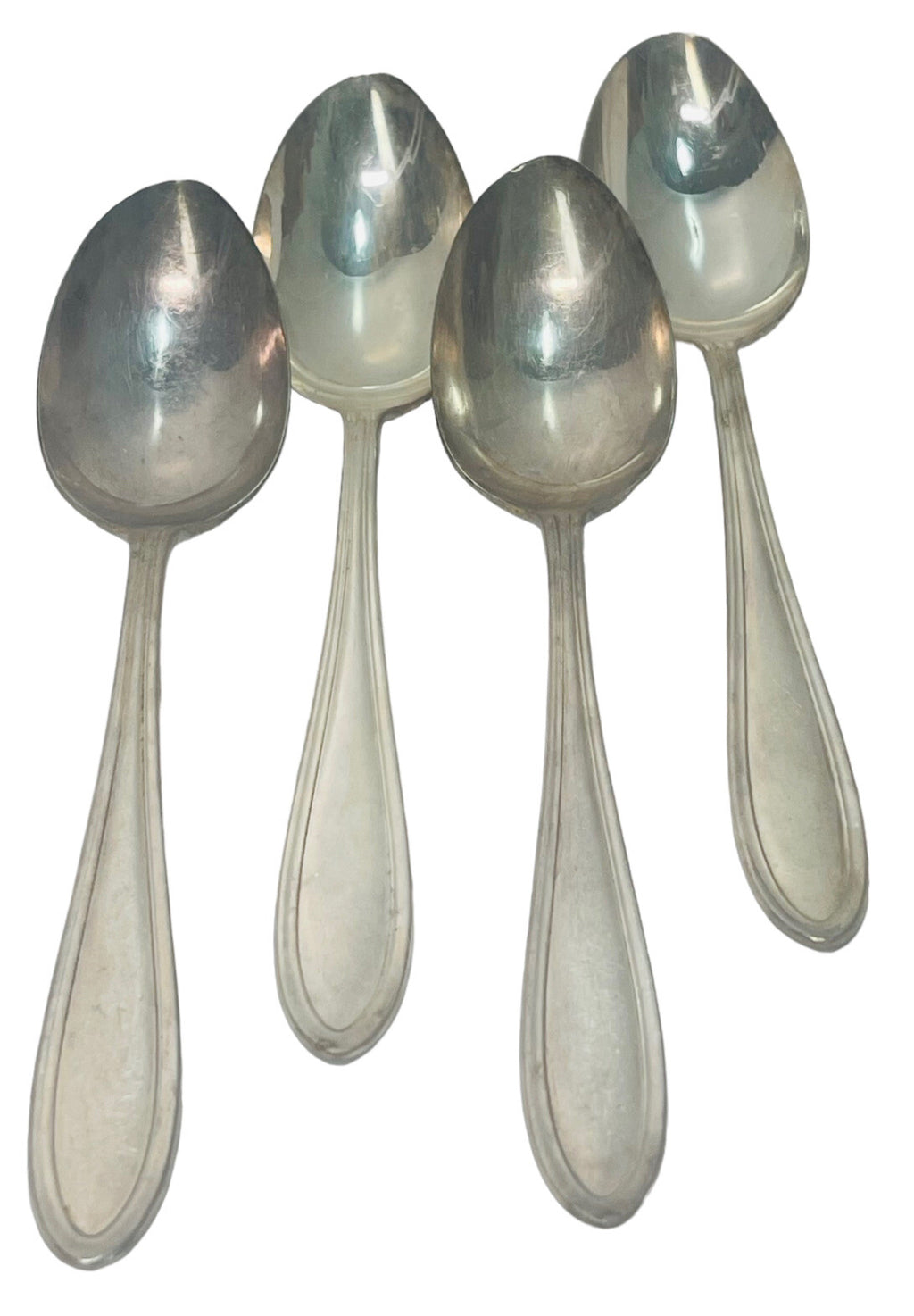 FLATE SILVERWEAR SET, 16-PEICE (1-TEASPOON MISSING) COMMUNITY ~ VINTAGE~PREOWNED