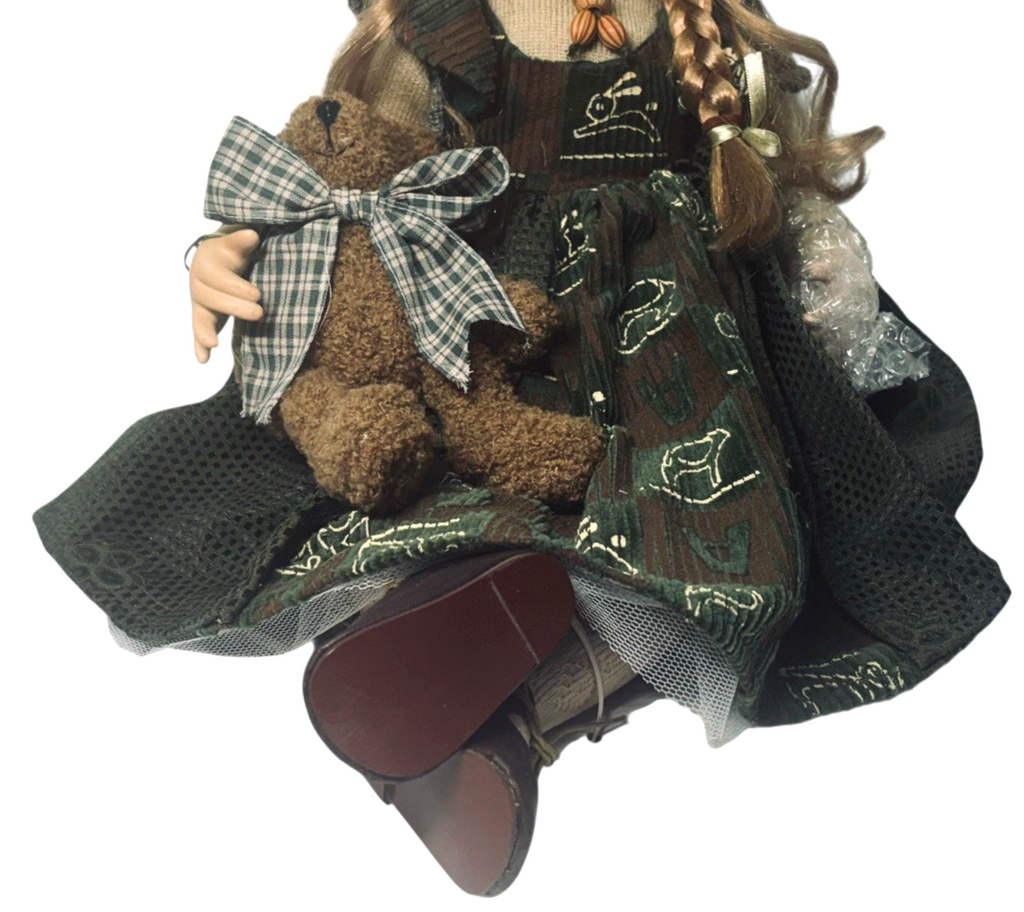 20” PORCELAIN DOLL W/ Blond Hair-Big Brown Eyes-Lifelike Eyelashes & Teddy Bear.