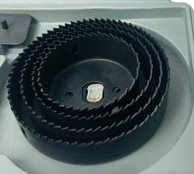 Hole Saw Kit with Grey Case 8-Piece "PREOWNED".