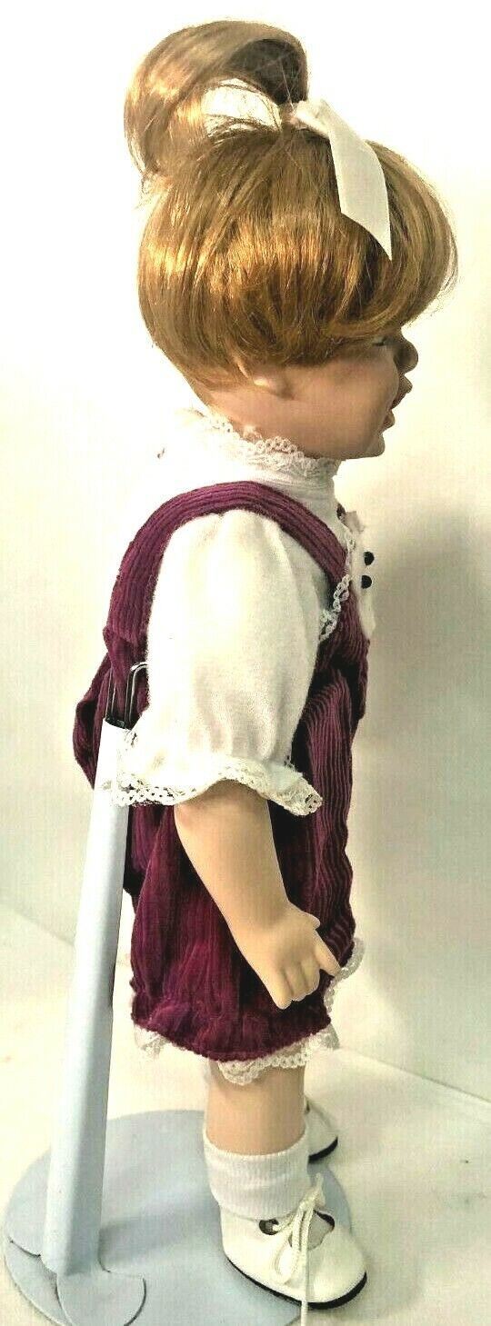 HERITAGE MINT LTD©1992© PORCELAIN DOLLS, GIRL & BOY 13.5 INCHES TALL w/STANDS