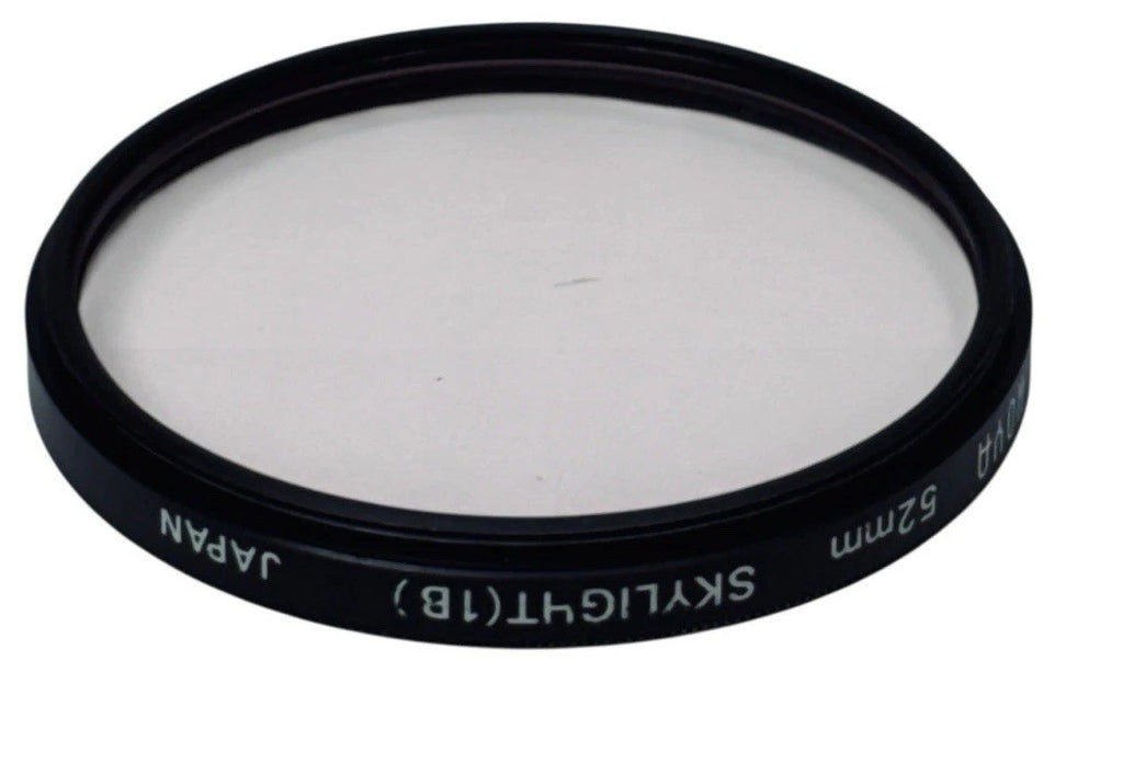 Hoya Skylight 52mm 1B Filter with Black Lens Case, PREOWNED GREAT CONDITION.