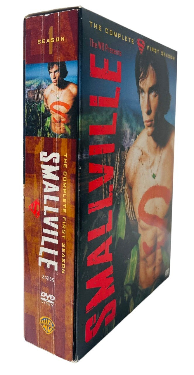 SMALLVILLE COMPLETE FIRST SEASON DVD SET ~ WITH MANUAL ~ MINT CONDITION