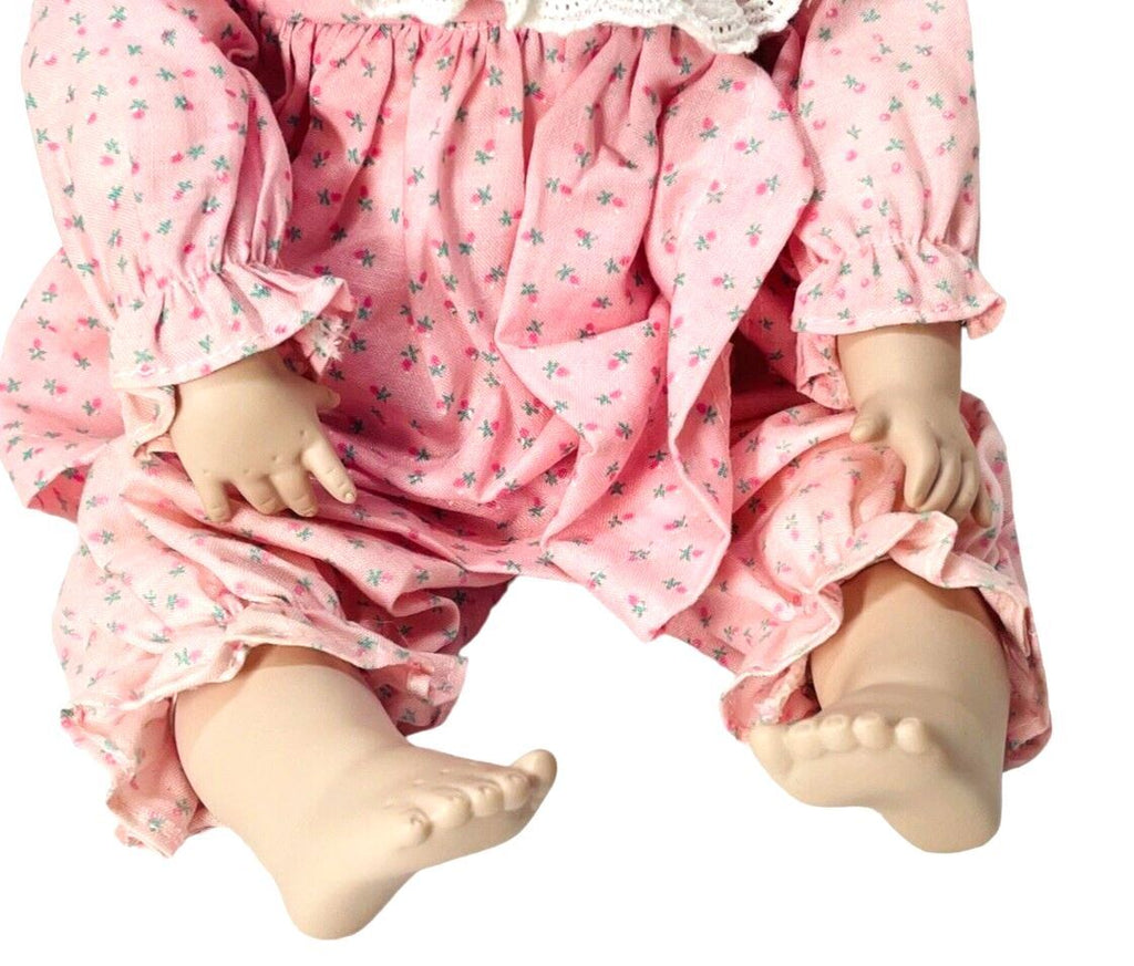 PORCELAIN DOLL KAITLYN w/Teddy Bear 1993 THE ASHTON-DRAKE GALLERIES No. 2444 FB