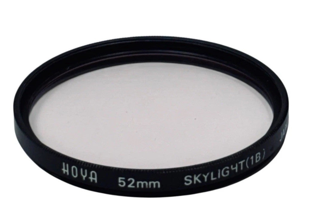 Hoya Skylight 52mm 1B Filter with Black Lens Case, PREOWNED GREAT CONDITION.