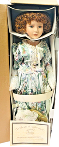Heritage Signature Collection Porcelain Heritage Signature 26” Tall W/Doll Stand0