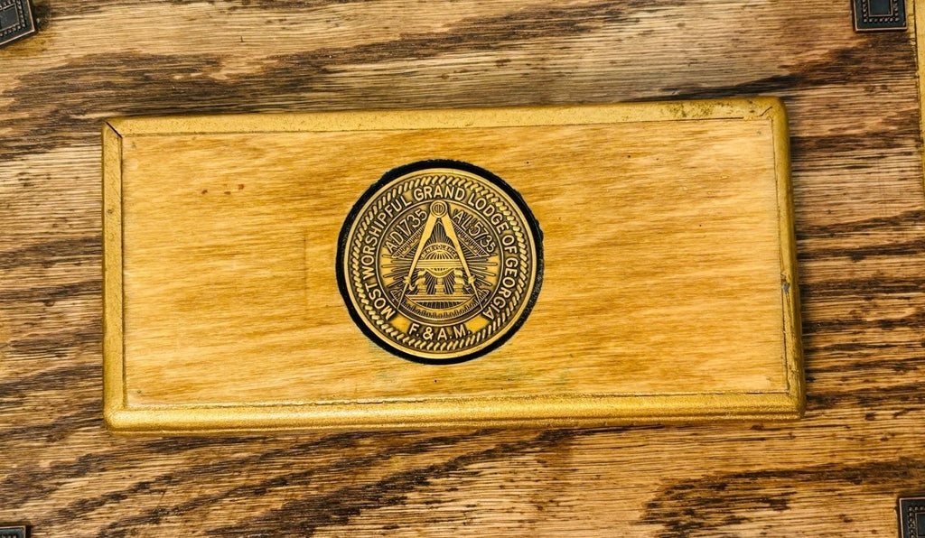 Vintage Hand Craft Wooden Keepsake Box L12xH7”xW7” By: Lois & Dick Saboda3