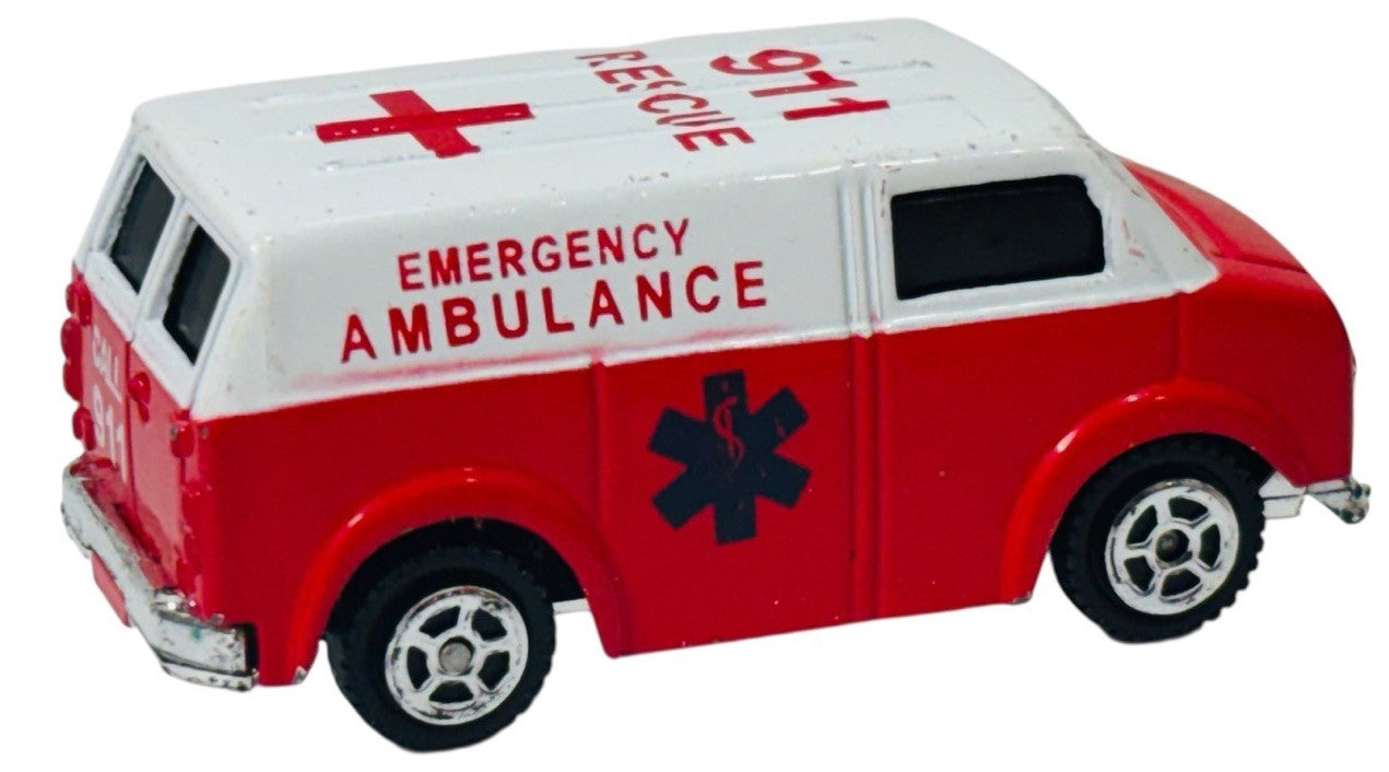Vintage Diecast First Responding Vehicles (2-Maisto/Micro Machines/Kinsmart)10